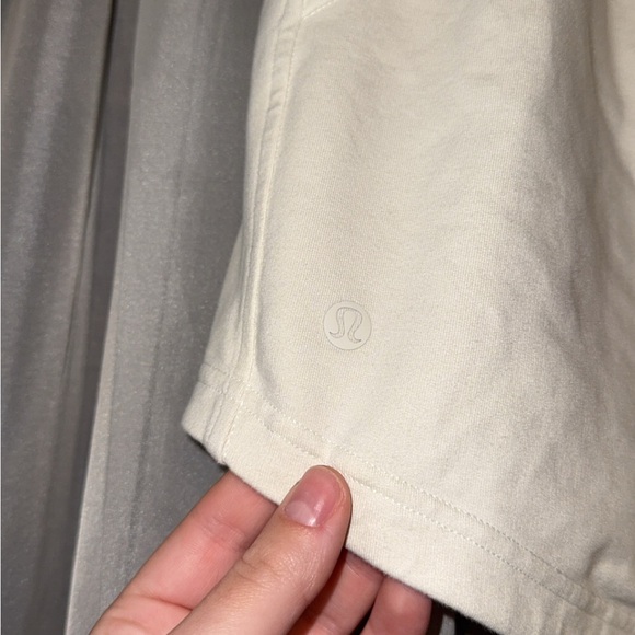 Lululemon Athletica Inner Glow High-Rise Short 3” Bone - Picture 9 of 10